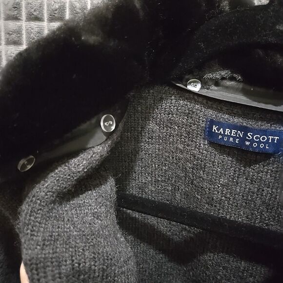 100%Wool Sweater Jacket Faux Fur SzLg Removable Collar Fuzzy Cozy Preppy Y2K NWT - Picture 10 of 16